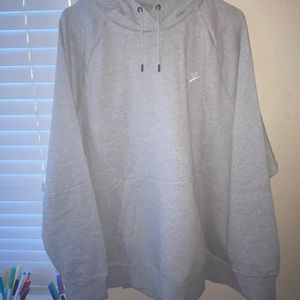 BRAND NEW NIKE HOODIE